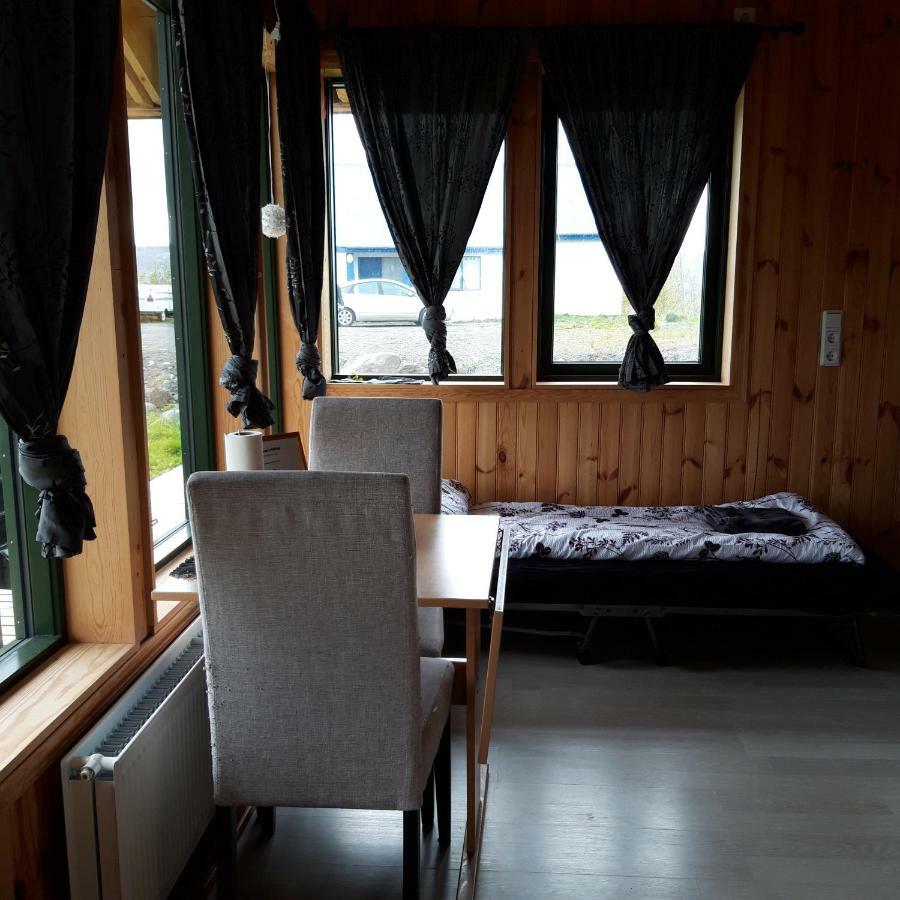 Mithhvammur Farm Stay Athaldalur Екстер'єр фото